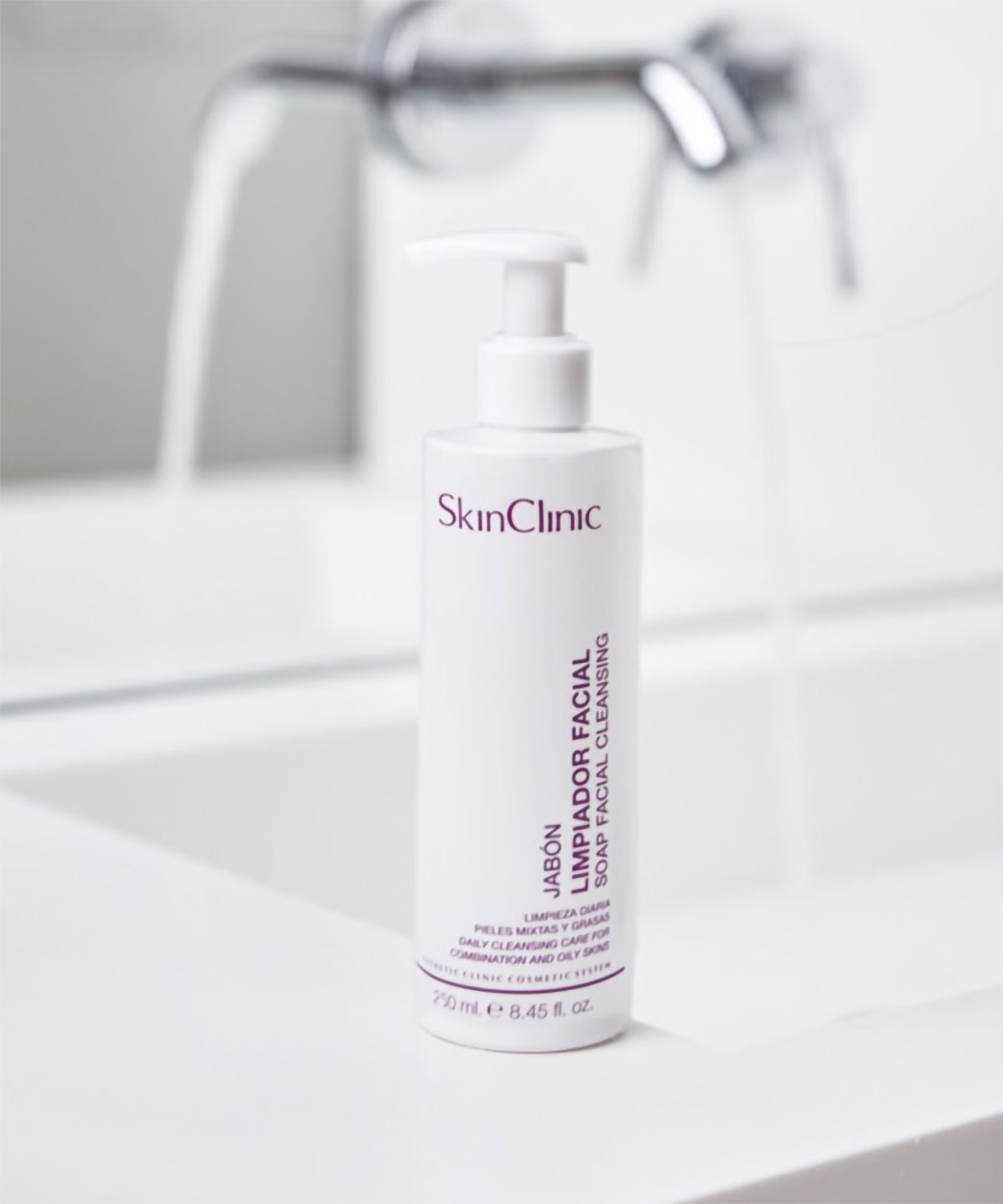 Ansiktsrengöring kombinerad till fet hy SkinClinic Facial Cleansing Soap